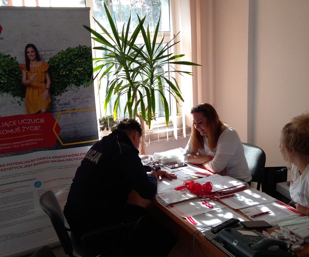 Policjanci z Białegostoku włączyli się w akcje oddawania szpiku kostnego dla chorego dziecka