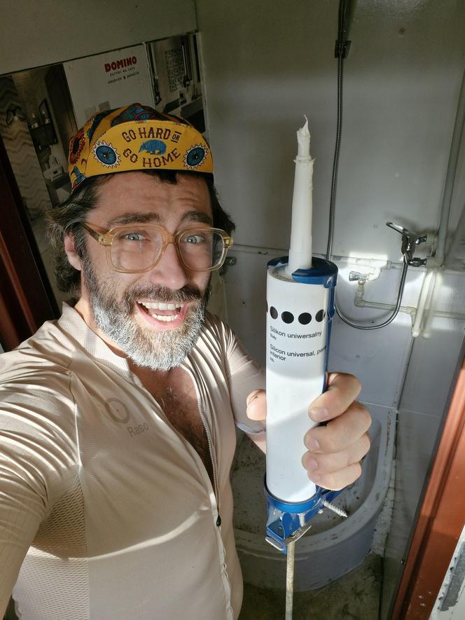 Kamil Lemieszewski: Znany aktor pedałował w majówkę ponad 300 km, żeby pomóc dzieciakom!