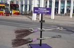 „Parking dla czarownic przy Piotrkowskiej. Zagadkowa sprawa zaginięcia latającej miotły