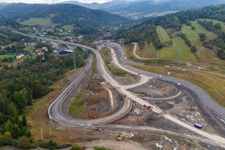 Budowa S1 - tzw. obejścia Węgierskiej Górki. Tu wykonawcą jest Mirbud