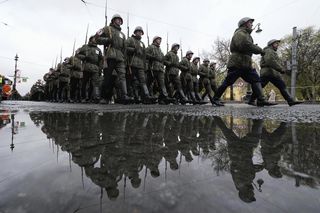 Zełenski i rosyjska armia przy granicy z Ukrainą 