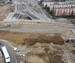 Jak idą prace przy tunelu wzdłuż ul. Opolskiej? Mamy nowe zdjęcia z budowy!
