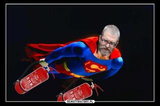Grzegorz Braun został europosłem! Najlepsze memy z naczelnym strażakiem RP! 