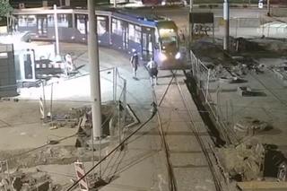 Brutalny atak na motorniczego MPK Wrocław! Sprawa wepchnął go pod tramwaj [ZDJĘCIA]