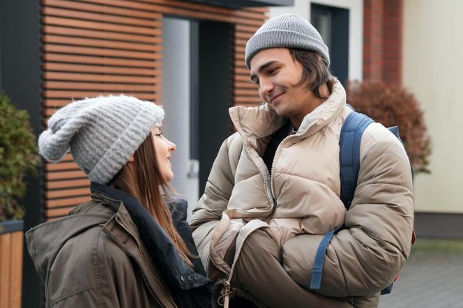 Barwy szczęścia odc. 3209. Romeo (Jacek Tyszkiewicz), Ewa (Gabriela Ziembicka)