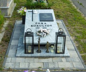 Grób Żory Korolyova na Cmentarzu Północnym