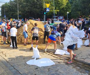 Stabłowice. Tak ratowali gołębie z działek