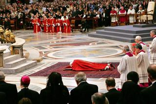 Nieznane fakty z Watykanu: Benedykt wyrzucił 400 księży pedofilów