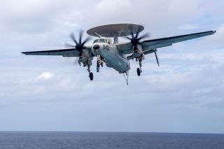 Northrop Grumman rozpoczyna budowę E-2D dla Francji. Kolejne AWACSY dla Paryża