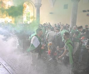 Kibice Chelsea i Real Betis zdewastowali rynek we Wrocławiu