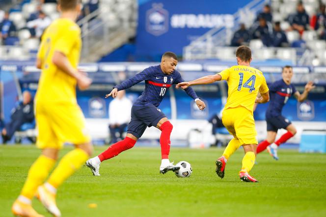 W ostatnim meczu Francja pokonała Ukrainę aż 7:1.