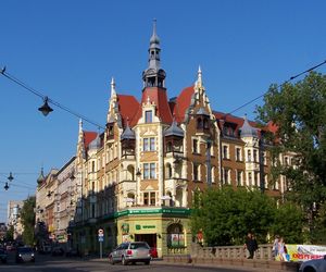 Zabytkowy Hotel Diament przy ulicy Zwycięstwa