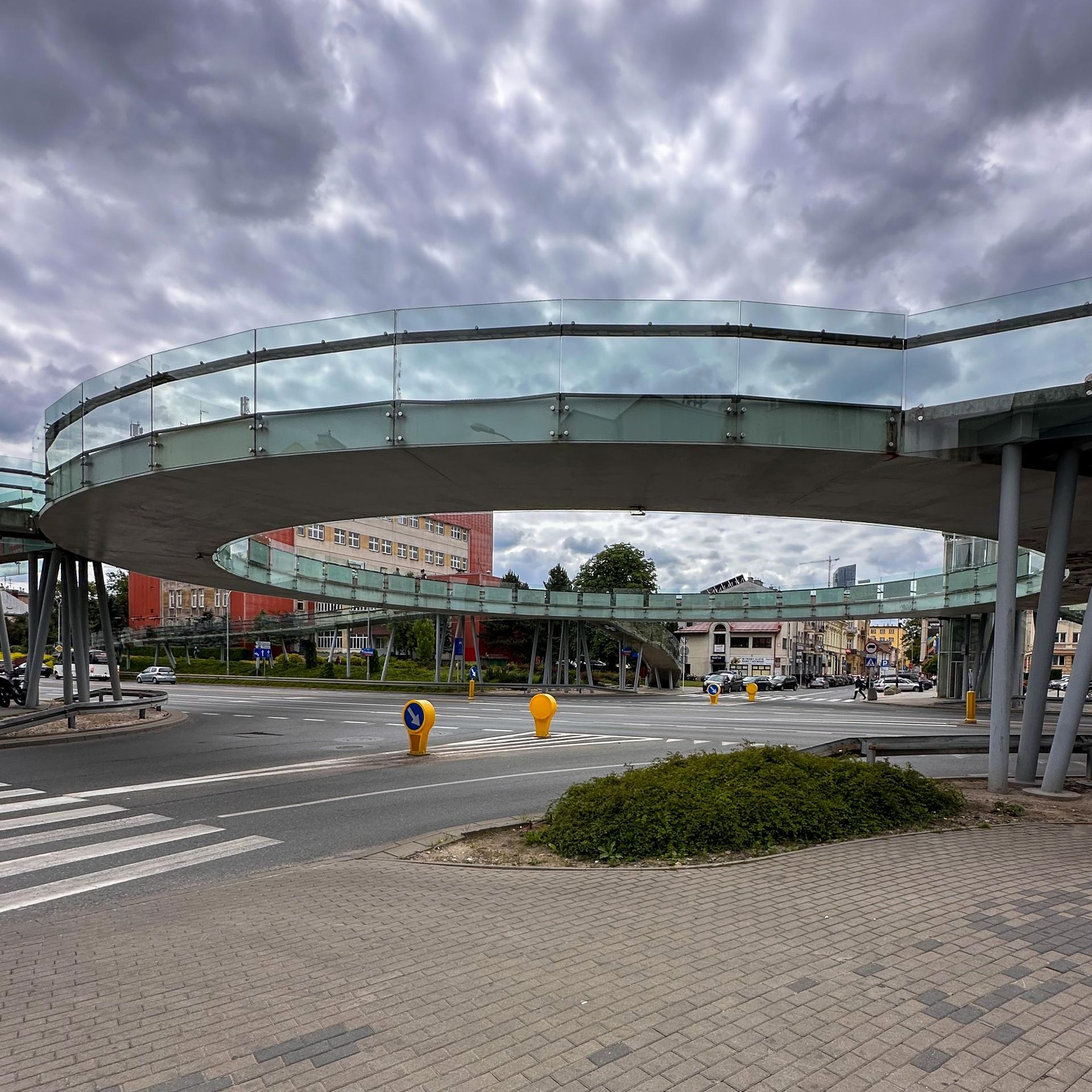 Okrągła kładka dla pieszych w Rzeszowie