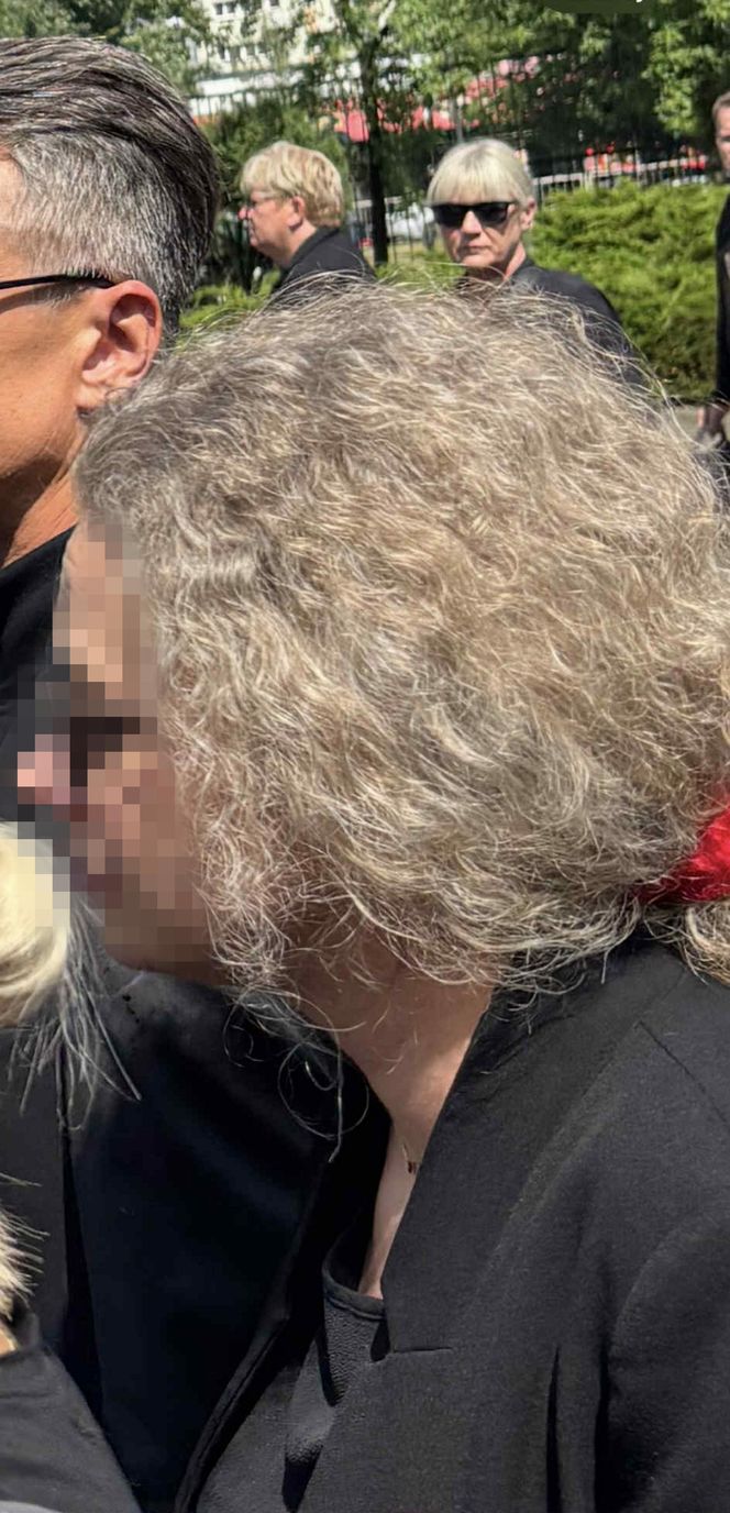 Michał Czernecki z nową partnerką na pogrzebie Joanny Kołaczkowskiej