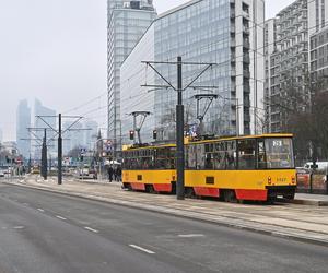 Tramwaj wozi już na Wolę. Torowisko na Kasprzaka otwarte