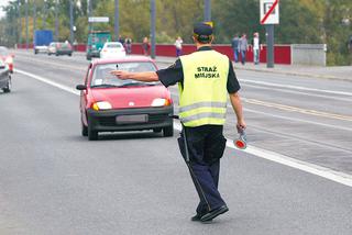 Urzędnicy mandatów nie dostają!