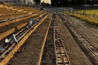Stadion Ruchu Chorzów przechodzi do historii. Trwa rozbiórka legendarnej trybuny