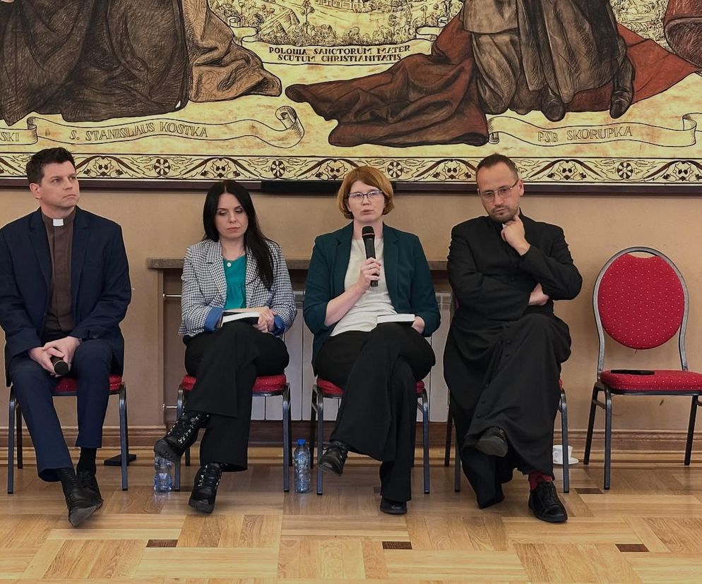 „Nie pozwólmy znikać bez słowa” - spotkanie w Domu Arcybiskupów Warszawskich