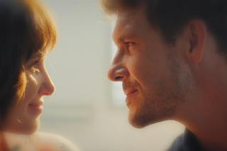 M jak miłość odc. 1774. Ania (Alina Szczegielniak), Marcin (Mikołaj Roznerski)