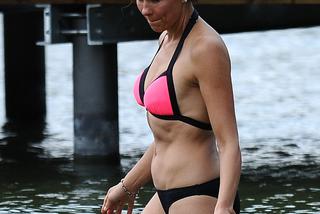 Wygina śmiało ciało