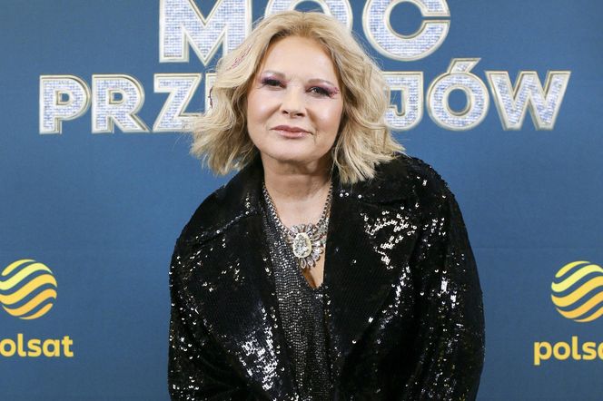 Urszula kiedyś i dziś. Zobacz, jak zmieniła się polska wokalistka! 