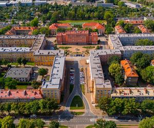 Osiedle A w Tychach i plac świętej Anny