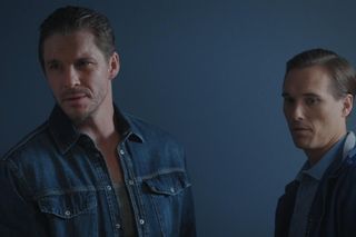 	M jak miłość, odcinek 1826: Marcin (Mikołaj Roznerski), Olek (Maurycy Popiel) 