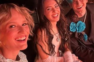 Bovska, Zalia, Tribbs