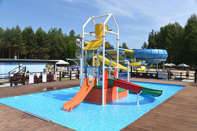 Kąpieliska pod chmurką w Warszawie i na Mazowszu. Gdzie i po ile? 