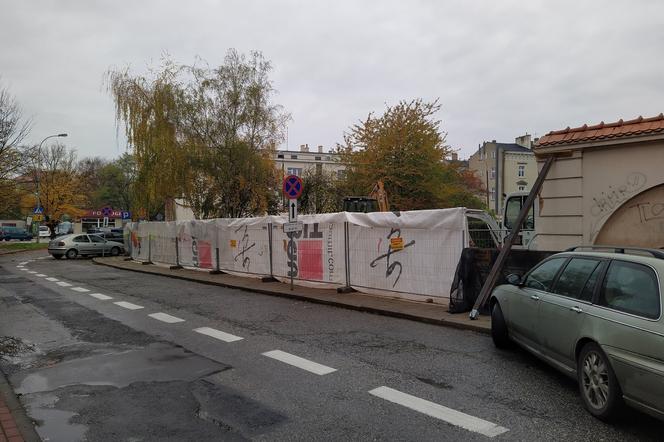 Był bank, będzie uczelnia. Ruszył remont zabytkowego gmachu w centrum Kalisza