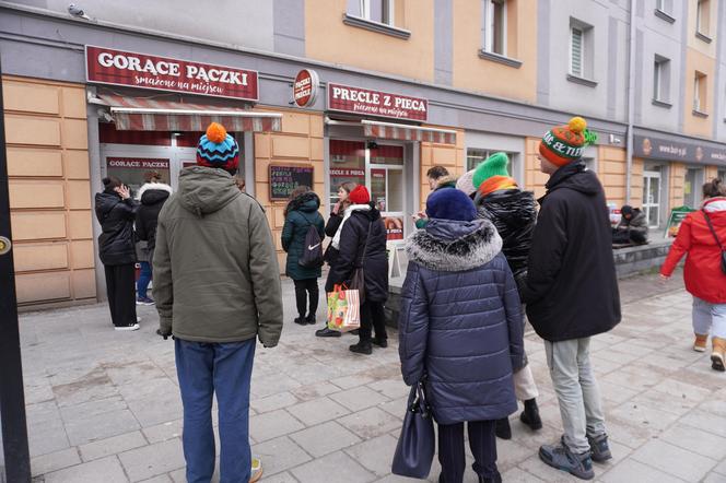 Tłusty Czwartek 2024 w Białymstoku. Tłumne kolejki w mieście!