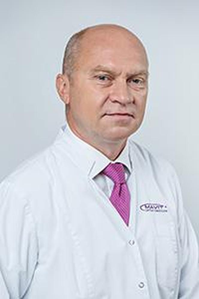 Dr n. med. Piotr Pawlas, specjalista otolaryngologii i otolaryngologii dziecięcej