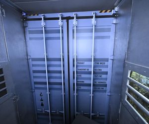 Reporterzy Super Expressu zamienili się w świnie. To pierwsze takie miejsce w Polsce. Nietypowy escape room w Warszawie