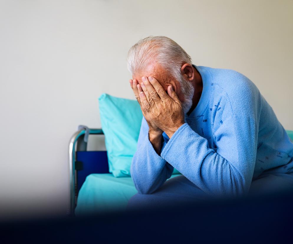 W szpitalach przybywa mężczyzn z bolesną erekcją. Niektórzy mają nawet po 90 lat