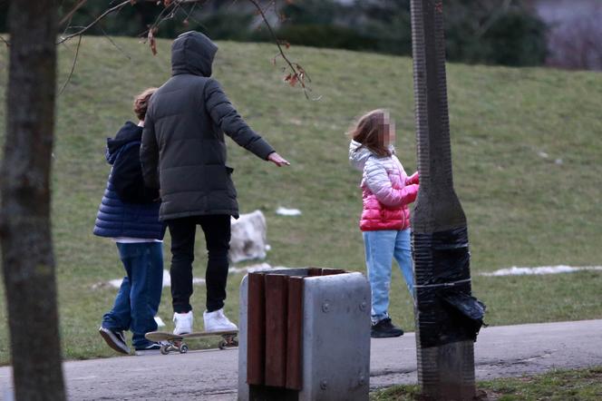 Tak wygląda tydzień z tatą Marcinem Hakielem