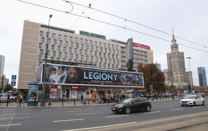 Pawilon Cepelii w centrum Warszawy 