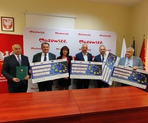 Będą nowe elektryczne autobusy, termomodernizacje budynków i magazyny energii. Projekty ekologiczne z regionu siedleckiego ze wsparciem unijnym