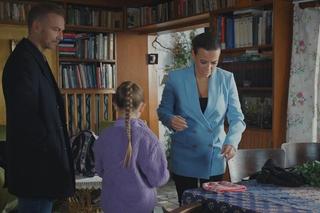 M jak miłość odc. 1792. Magda (Anna Mucha), Nadia (Mira Fareniuk), Andrzej Budzyński (Krystian Wieczorek)