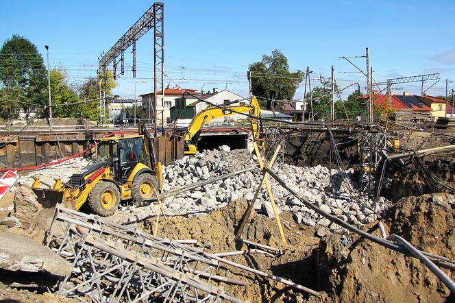 Rzeszów: Trwają prace przy wiadukcie na ul. Batorego