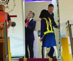 Francja/ Pałac Elizejski tonuje gwałtowny gest Brigitte Macron wobec męża, uchwycony przez kamery