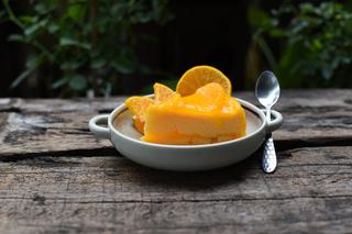 Ciasto pomarańczowe - pyszny placek bez pieczenia