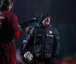 Robert Lewandowski i inni kadrowicze na treningu reprezentacji Polski