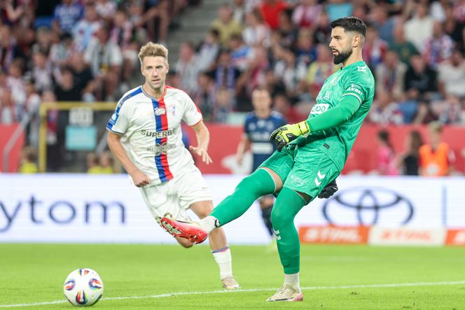 Górnik Zabrze przerwał serię zwycięstw. Porażka na koniec sierpnia i zdruzgotani kibice