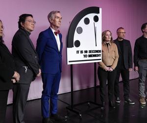 Zegar Zagłady tyka. Doomsday Clock odmierza czas, brakuje 90 sekund do całkowitej zagłady ludzkości