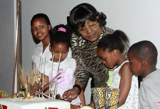 Winnie Madikizela, była żona Nelsona Mandeli ranna w wypadku 