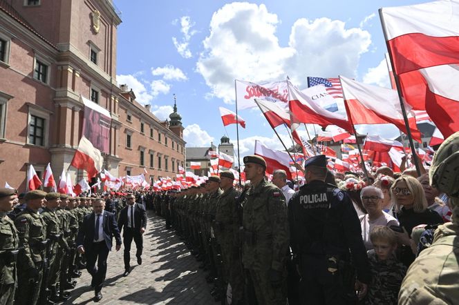  Karol Nawrocki przejmuje symboliczne zwierzchnictwo nad Orderem Orła Białego i Orderem Odrodzenia Polski