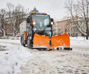 Zimowe utrzymanie dróg w Krakowie za ponad 38 mln złotych. MPO wybrało wykonawców