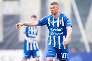 Lukas Podolski traci cierpliwość. Stawia ultimatum ws. Górnika Zabrze