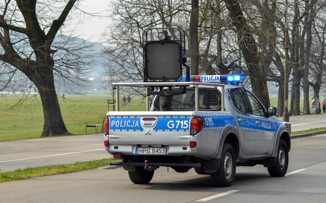 Tak krakowscy policjanci walczą z koronawirusem