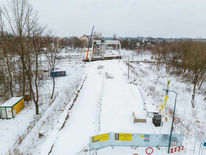 Budowa wiaduktu nad linia kolejową w Sosnowcu